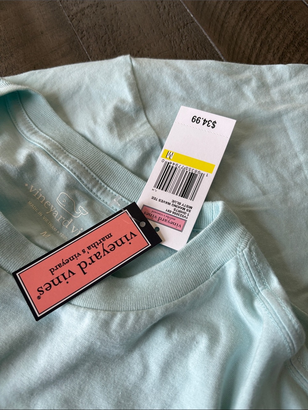 Vineyard Vines Mint Short Sleeve Tee with Whale Chest Logo - Picture 4 of 4